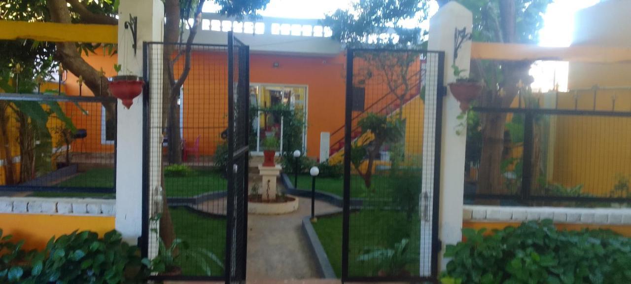 Chan Maison @ Lakshmi Gardens Pondicherry Exterior foto